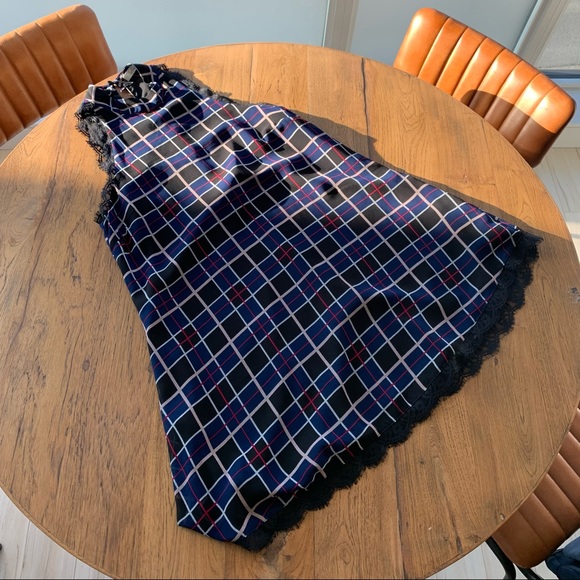 Lovers + Friends Dress - Picture 3 of 6